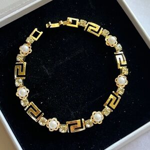 18k Gold Filled Greek Key Links Imitation Pearl Bracelet